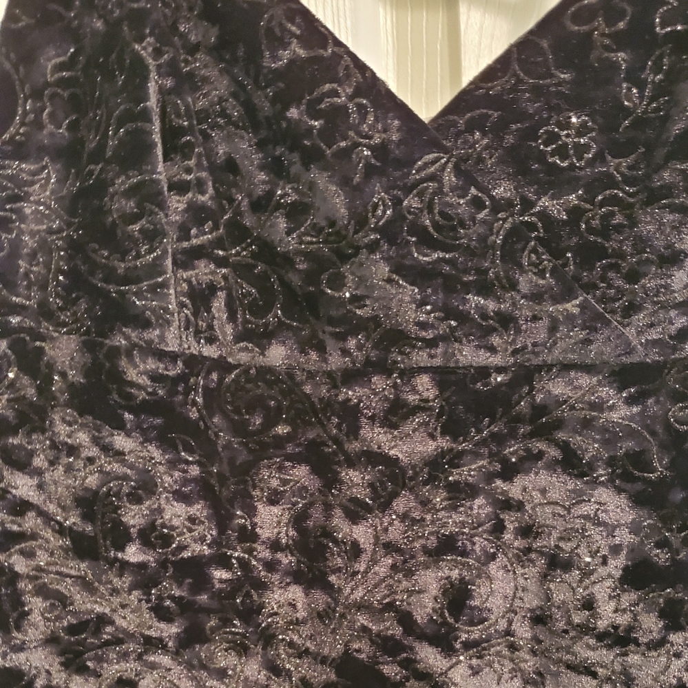 Windsor Velvet Little black dress - Picture 5 of 5